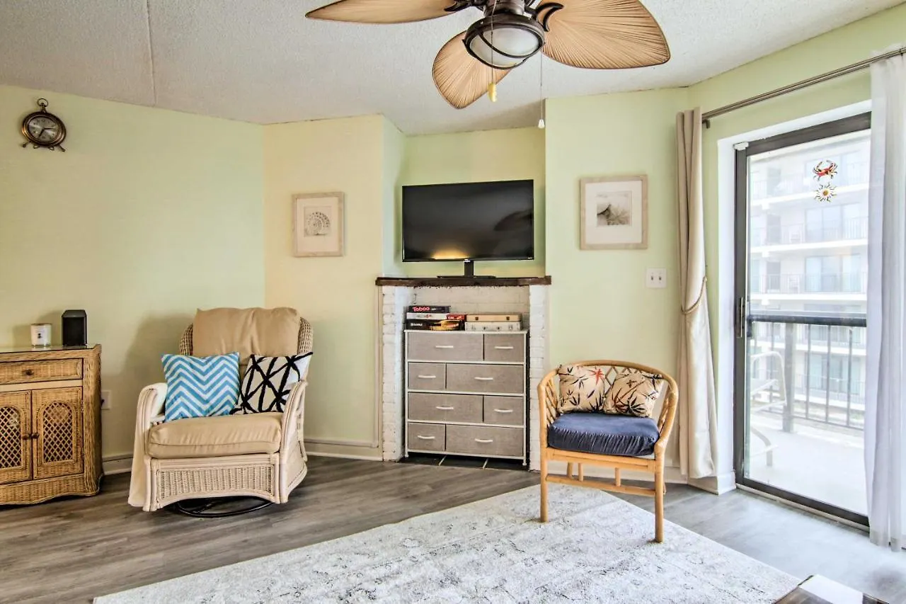 Bright Ocean City Condo - Walk To Beaches! 0*,