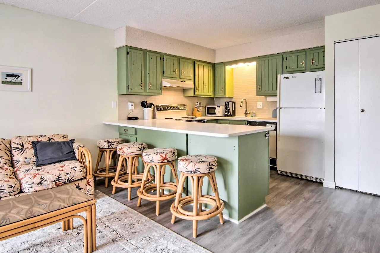 Bright Ocean City Condo - Walk To Beaches! Apartment