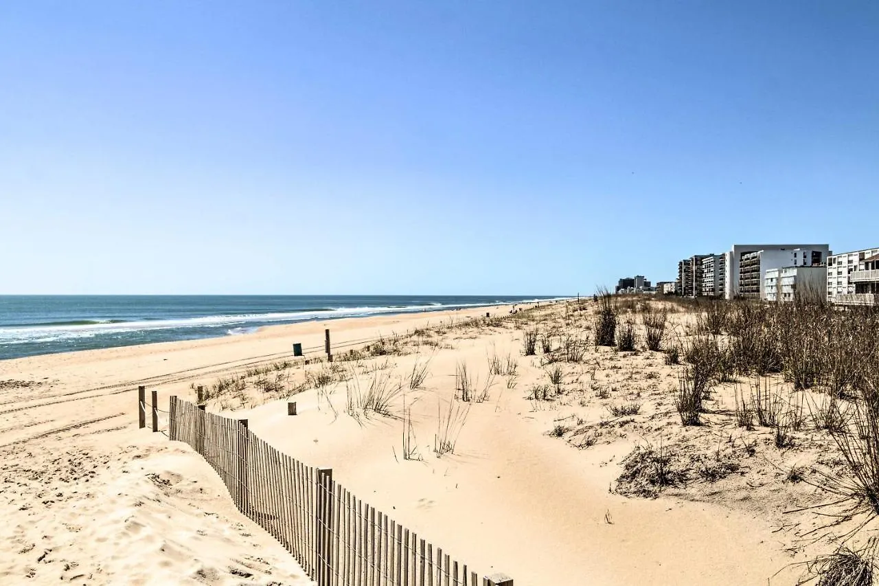 Apartment Bright Ocean City Condo - Walk To Beaches!